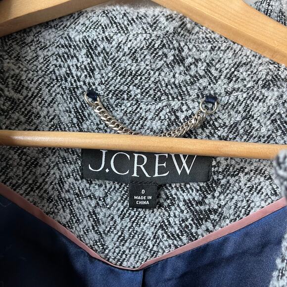 J. Crew Relaxed Italian Topcoat Gray Winter Jacket in Herringbone Size 0 - Picture 5 of 10